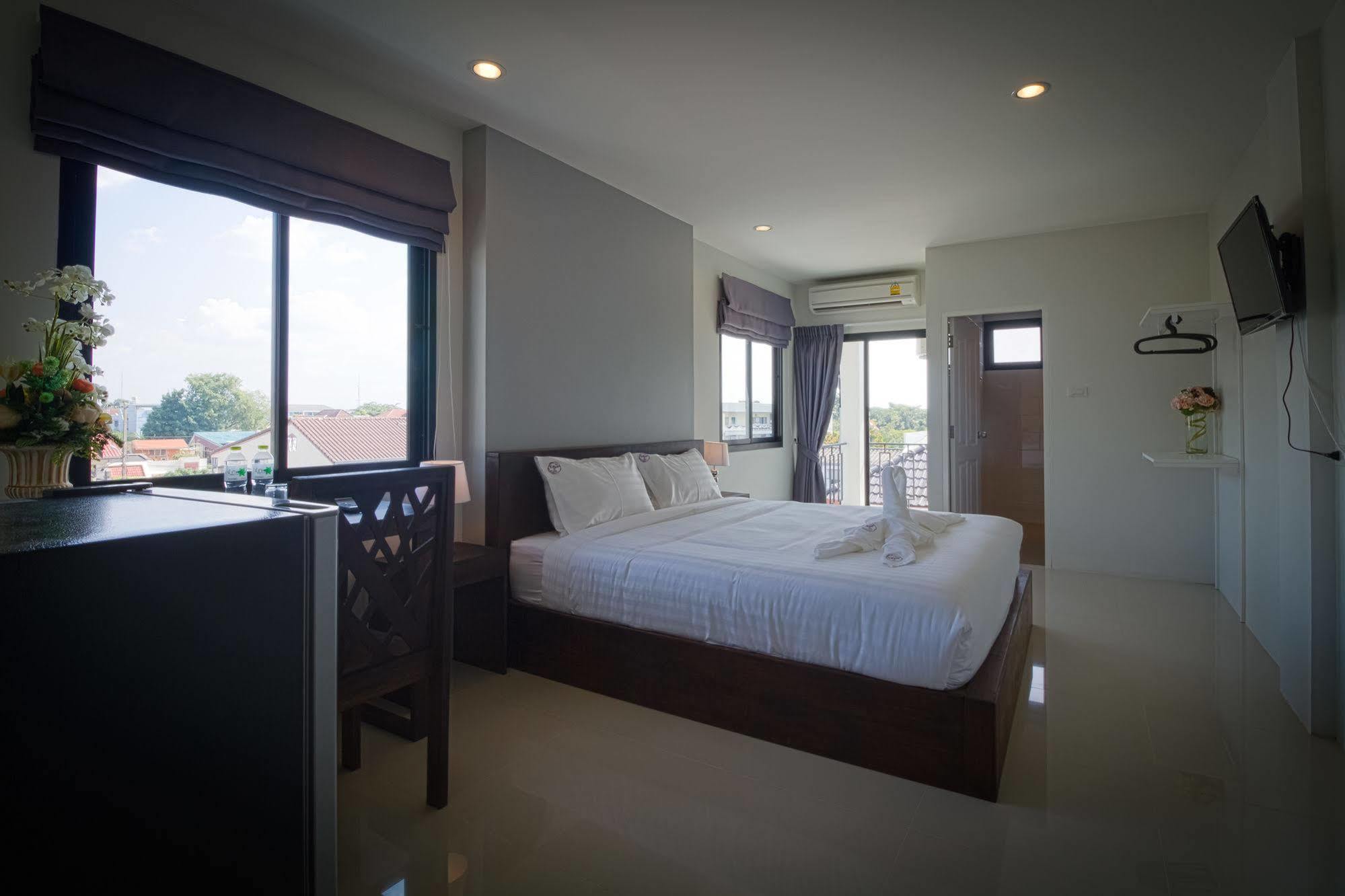Hotel Rest Solution Čiang Mai Exteriér fotografie